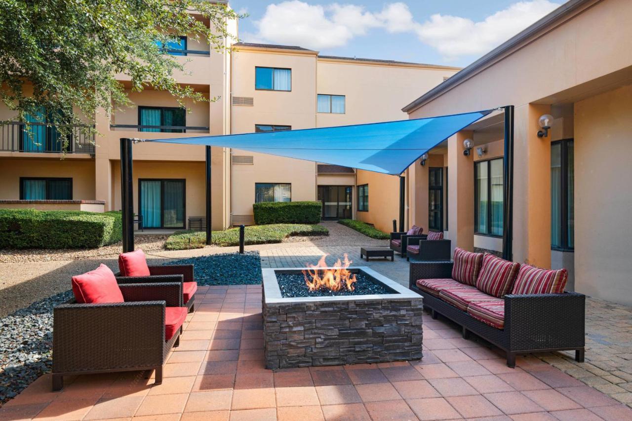 Courtyard By Marriott San Antonio Medical Center Exterior foto