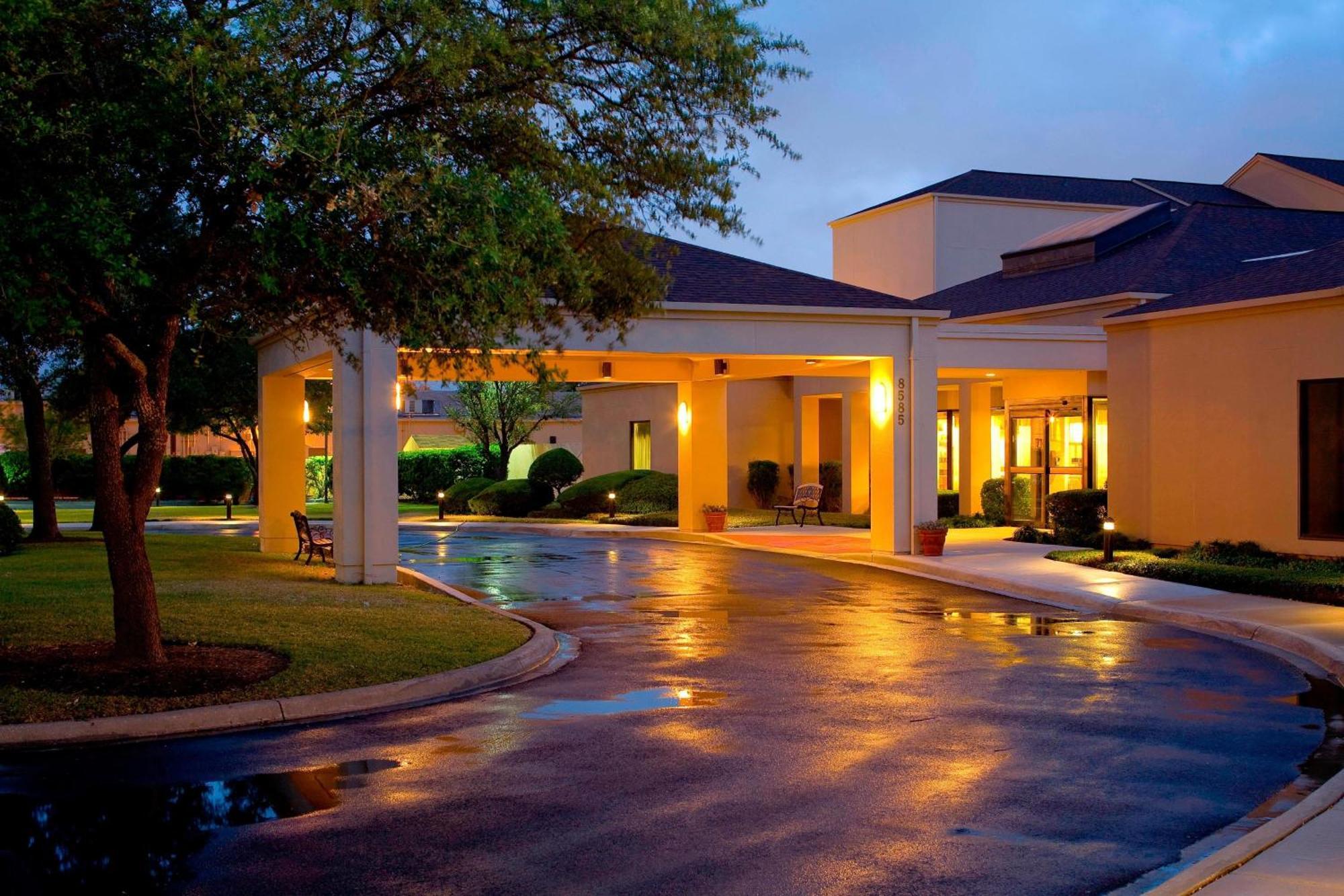 Courtyard By Marriott San Antonio Medical Center Exterior foto